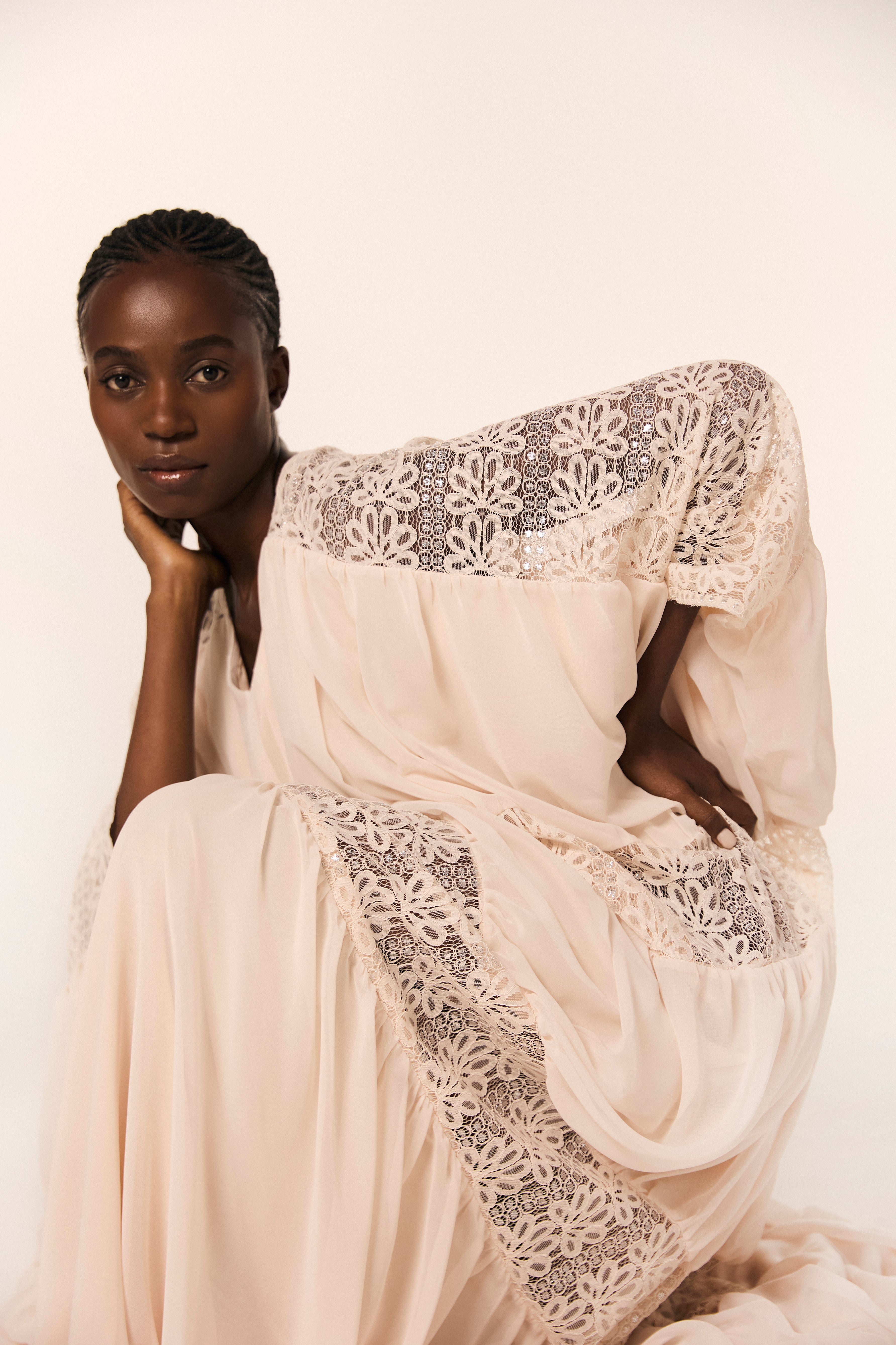 GEORGETTE AND LACE V NECK KAFTAN