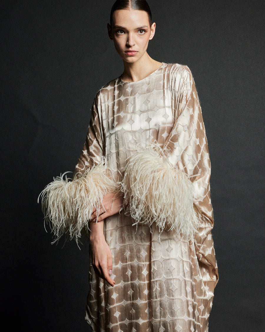 Kaftan With Feathers