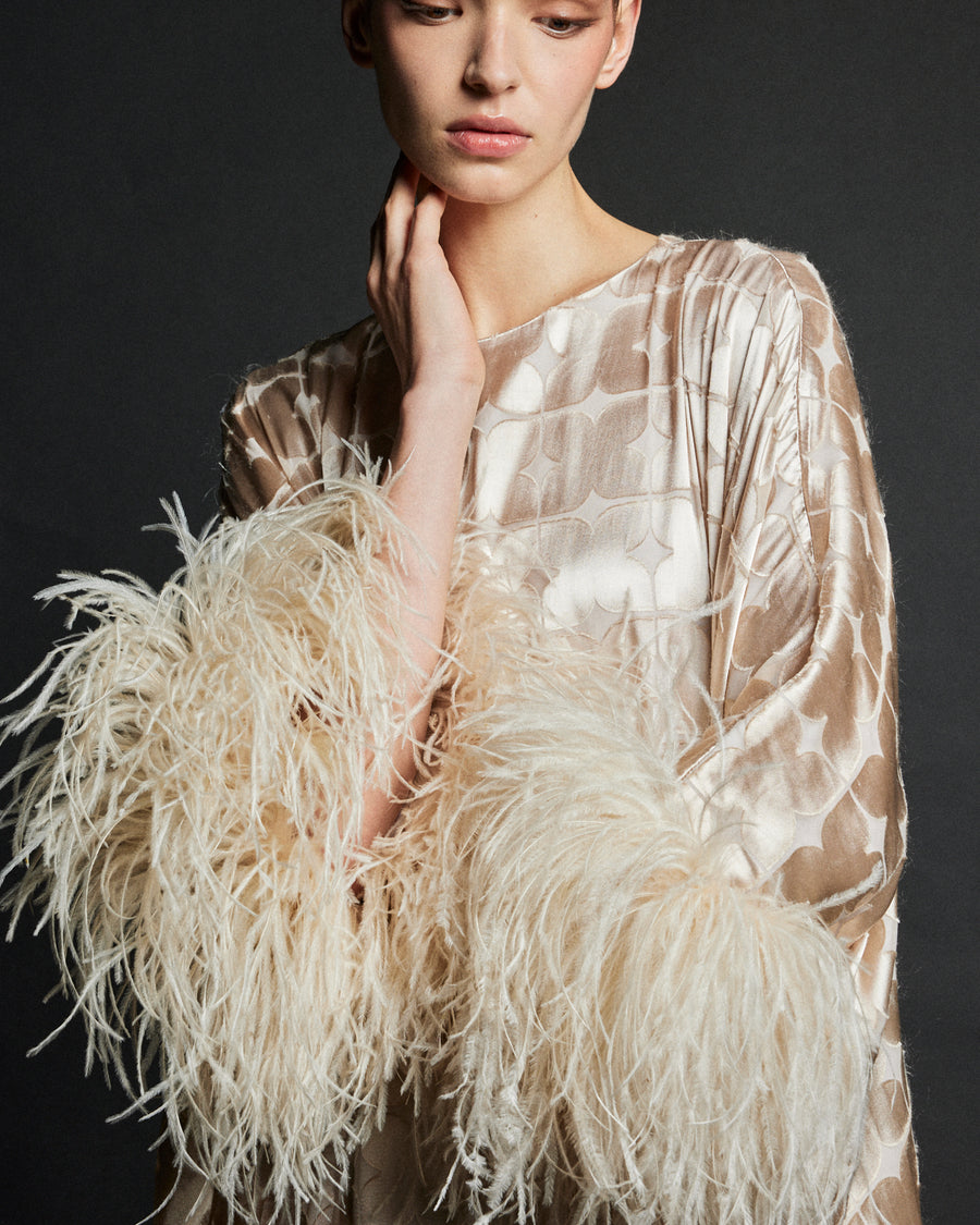 Kaftan With Feathers